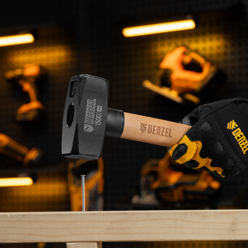 Кувалда, 1500 г, кованая головка, буковая рукоятка Denzel по ценам производителя в Москве с доставкой по всей России