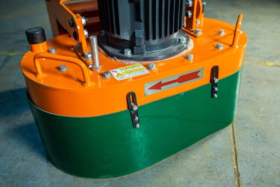 Машина мозаично-шлифовальная  4 кВт, 380В TOR GM600VC с пылесосом по ценам производителя в Москве с доставкой по всей России