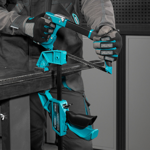 Струбцина реечная, быстрозажимная, пистолетного типа, пошаговый механизм, пластиковый корпус, 600мм Gross по ценам производителя в Москве с доставкой по всей России