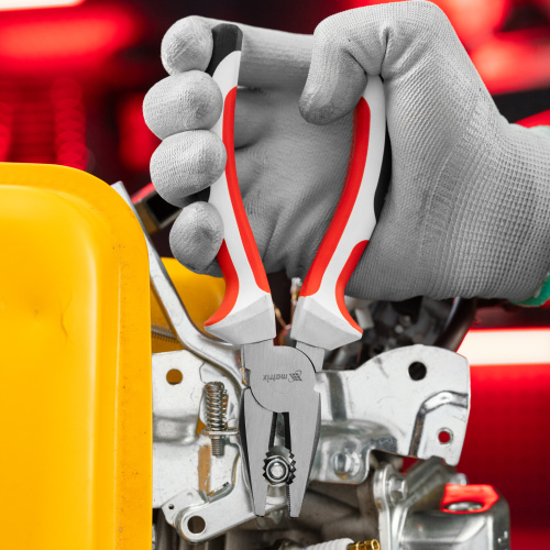 Плоскогубцы Premium, 200 мм, трехкомпонентные рукоятки Matrix по ценам производителя в Москве с доставкой по всей России