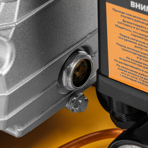 Компрессор воздушный прям. привод DCV1800/50, 1,8 кВт, 50 литров, 320 л/мин Denzel по ценам производителя в Москве с доставкой по всей России