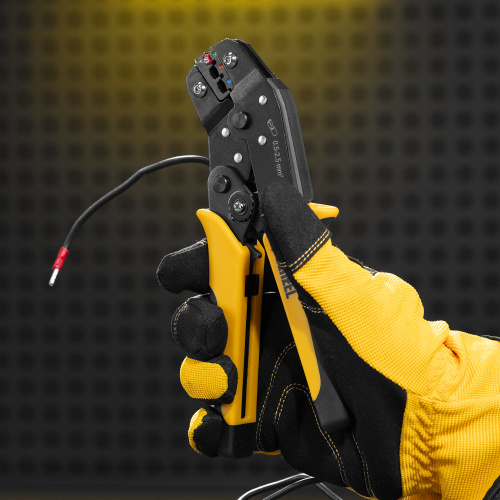 Клещи для обжима изолир. наконечников НКИ и НВИ, разъемов РПИ, гильз ГСИ, 0,5 - 2,5 мм2 Denzel по ценам производителя в Москве с доставкой по всей России