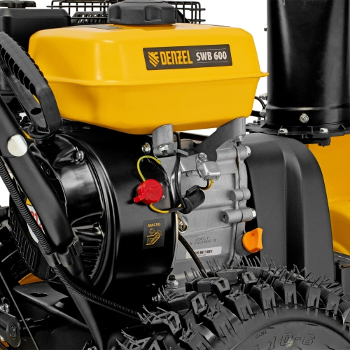 Гибридная снегоуборочная машина с функц. подметания SWB-600, 212 сс, руч. старт, 2 насадки Denzel по ценам производителя в Москве с доставкой по всей России