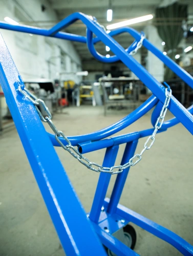 Тележка для баллонов пропан + кислород TOR ТГК-П, 2 баллона (250 резина + 160 поворотное) по ценам производителя в Москве с доставкой по всей России