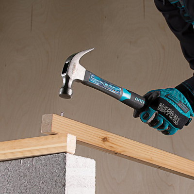 Молоток-гвоздодер, 450 г, фибергласовая трехкомпонентная рукоятка Gross по ценам производителя в Москве с доставкой по всей России