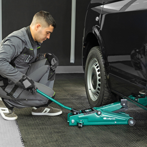 Домкрат гидравлический подкатной, 3 т, 135-400 мм Сибртех по ценам производителя в Москве с доставкой по всей России