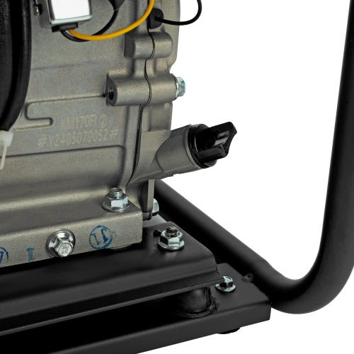 Генератор инверторный GK-3800iF, 3,8 кВт, 230 В, ручной старт DENZEL по ценам производителя в Москве с доставкой по всей России