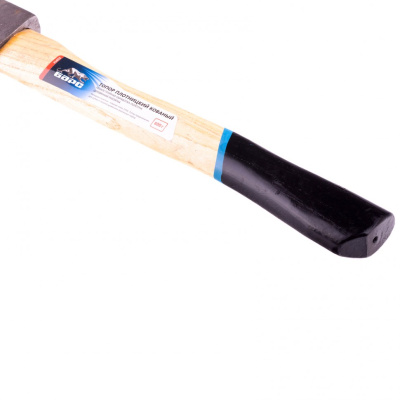 Топор плотницкий, кованый, деревянная рукоятка, 600 г, пескоструйное покрытие полотна Барс по ценам производителя в Москве с доставкой по всей России