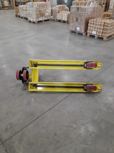 Тележка гидравлическая 2500 кг 1150 мм полиуретановые колеса TOR AC (серия J) по ценам производителя в Москве с доставкой по всей России