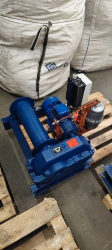 Лебедка монтажная У5120.60 г/п 630 кг Н-130 м (без каната) по ценам производителя в Москве с доставкой по всей России