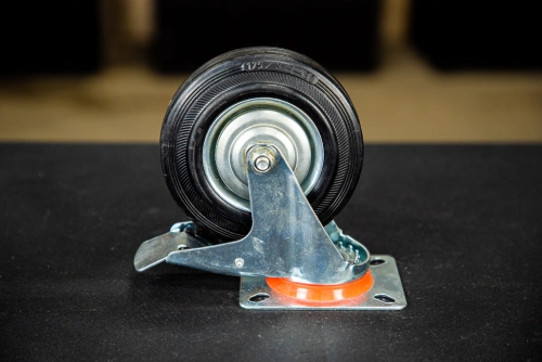 Колесо поворотное резина SRCLb 55 125 мм с тормозом (N) по ценам производителя в Москве с доставкой по всей России