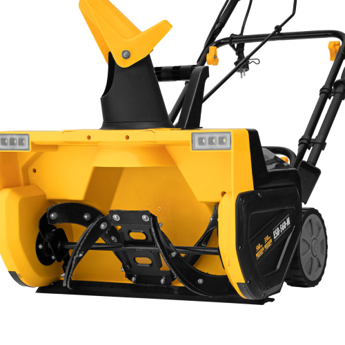Электрическая снегоуборочная машина ESB-560-M, 2,5 кВт, металлический шнек, LED фара Denzel по ценам производителя в Москве с доставкой по всей России