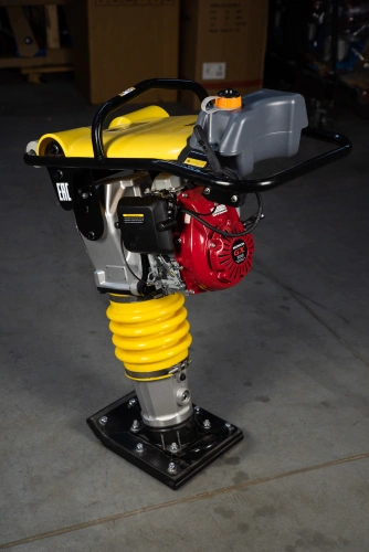 Вибротрамбовка 75 кг, 14кН (Honda) алюминиевый корпус TOR RM-75 PRO по ценам производителя в Москве с доставкой по всей России