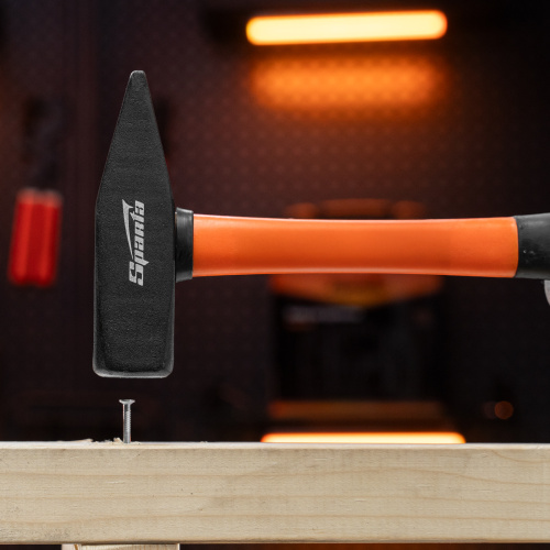 Молоток слесарный, 700 г, фибергласовая обрезиненная рукоятка Sparta по ценам производителя в Москве с доставкой по всей России