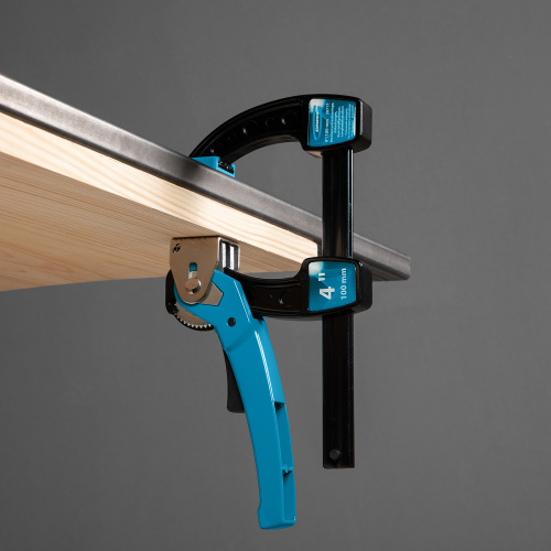 Струбцина реечная быстрозажимная 4, металлический корпус, рычажный храповой механизм, 100 мм Gross по ценам производителя в Москве с доставкой по всей России