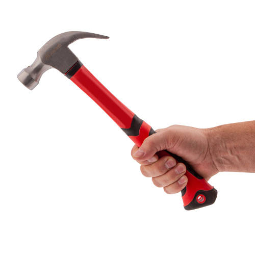 Молоток-гвоздодер, 450 г, боек c магнитом, фибергласовая обрезиненная рукоятка Matrix по ценам производителя в Москве с доставкой по всей России