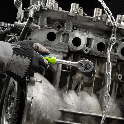 Набор инструментов, 1/2", 3/8", 1/4", пластиковый кейс 172 предм. Сибртех по ценам производителя в Москве с доставкой по всей России