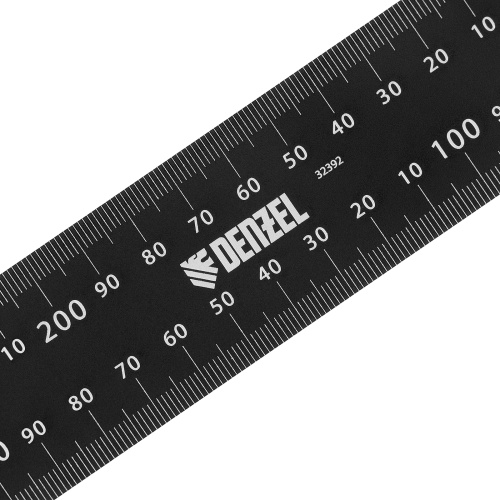 Угольник, 200 х 300 мм, алюминиевый, лазерная гравировка Denzel по ценам производителя в Москве с доставкой по всей России