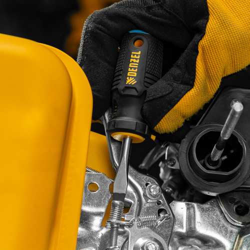 Отвертка SL6x38 мм, CrV, трехкомпонентная рукоятка Denzel по ценам производителя в Москве с доставкой по всей России