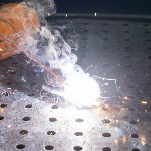 Электроды DER-46, диам. 3 мм, 2,5 кг., рутиловое покрытие Denzel по ценам производителя в Москве с доставкой по всей России