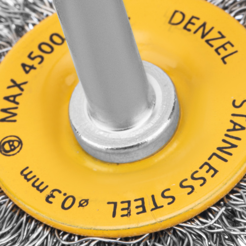 Щетка для дрели, 50 мм, Плоская, со шпилькой, нержавеющая витая проволока Denzel по ценам производителя в Москве с доставкой по всей России