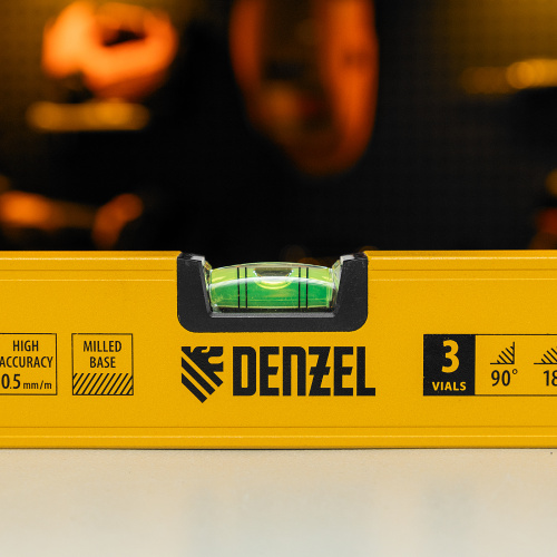 Уровень алюминиевый, магнит, фрезерованный, 3 глазка (1 зеркал.) 0,5 мм/м, 1000 мм Denzel по ценам производителя в Москве с доставкой по всей России