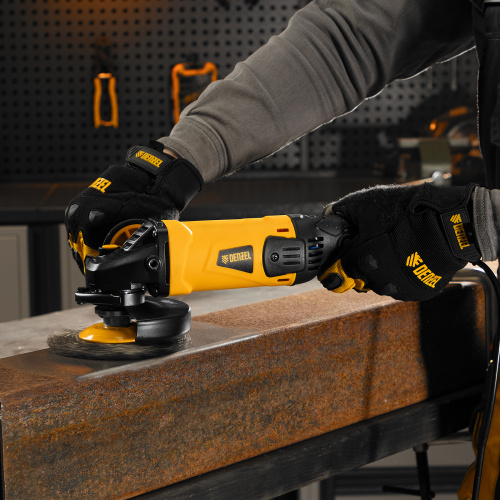 Машина шлифовальная угловая AG125-1100A, 1100 Вт, 125 мм, 3000-11000 об/мин Denzel по ценам производителя в Москве с доставкой по всей России