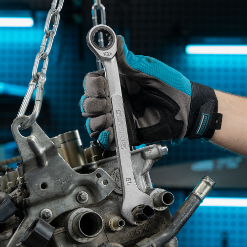 Набор ключей комбинированных трещоточных, количество зубьев 100, СRV, 7 шт, 8-19 мм Gross по ценам производителя в Москве с доставкой по всей России