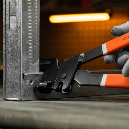 Просекатель для металлического профиля, под гипсокартон Sparta по ценам производителя в Москве с доставкой по всей России