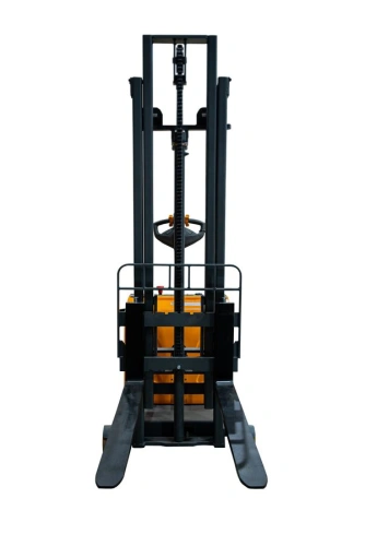 Штабелер самоходный 1,0 т 3,0 м XILIN CPD10W с наклоном мачты и противовесом 24/105 В/Ач по ценам производителя в Москве с доставкой по всей России