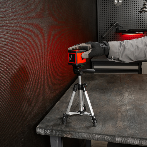 Лазерный уровень XQB RED Pro SET, 10 м, красный луч, батарейки, штатив MTX по ценам производителя в Москве с доставкой по всей России