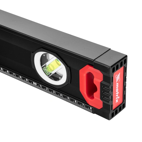 Уровень алюминиевый, усиленный, фрезерованный, 3 глазка, двухкомпонентные рукоятки, 1000 мм Matrix по ценам производителя в Москве с доставкой по всей России