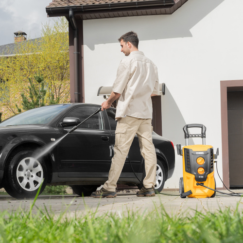 Моечная машина высокого давления R-180, 2200 Вт, 180 бар, 380 л/ч, колесная Denzel по ценам производителя в Москве с доставкой по всей России
