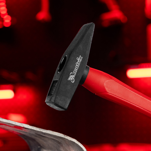 Молоток слесарный optimal, 400 г, фибергласовая обрезиненная рукоятка, квадратный боек Matrix по ценам производителя в Москве с доставкой по всей России