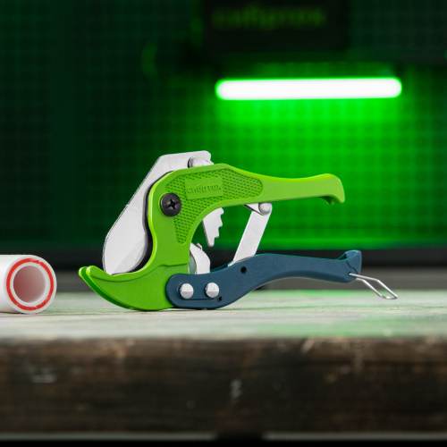 Ножницы для резки изделий из пластика, порошковое покрытие, D до 42 мм Сибртех по ценам производителя в Москве с доставкой по всей России