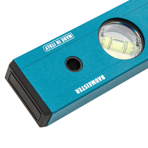 Уровень алюминиевый усиленный, 600 мм, 3 глазка Gross по ценам производителя в Москве с доставкой по всей России