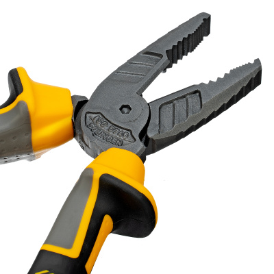 Плоскогубцы комбинированные 165 мм, трехкомпонентные рукоятки Denzel по ценам производителя в Москве с доставкой по всей России