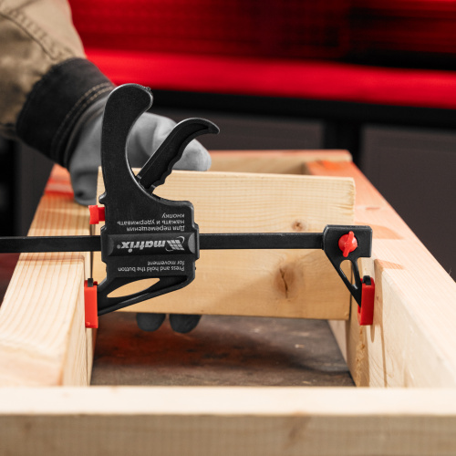 Струбцина универсальная F-образная, 150 х 265 х 45 мм, пластмассовый корпус Matrix по ценам производителя в Москве с доставкой по всей России