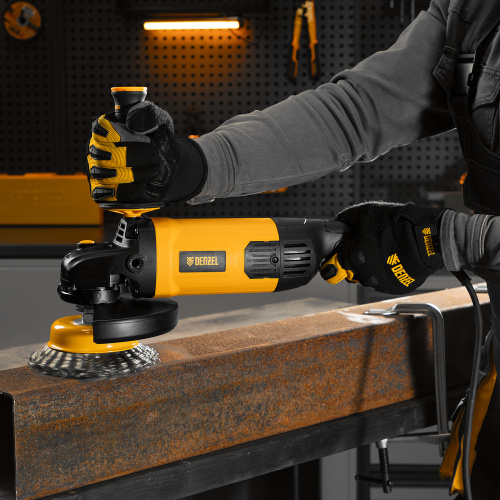 Машина шлифовальная угловая AG180-2000, 2000 Вт, 180 мм, 8500 об/мин Denzel по ценам производителя в Москве с доставкой по всей России