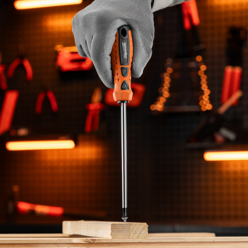 Отвертка "Point", PH2 х 150 мм, CS, двухкомпонентная рукоятка Sparta по ценам производителя в Москве с доставкой по всей России