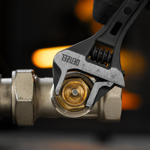 Ключ разводной, 150 мм, CrV, кованый Denzel по ценам производителя в Москве с доставкой по всей России