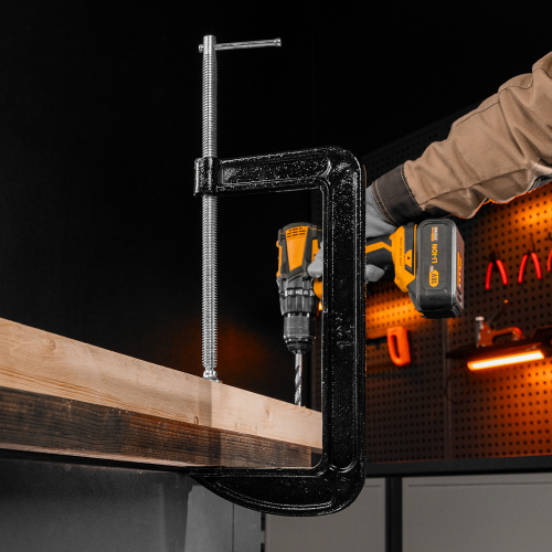 Струбцина G-образная, 300 мм Sparta по ценам производителя в Москве с доставкой по всей России