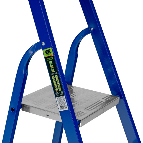 Стремянка, 3 ступени, стальной профиль, алюминиевые ступени Сибртех по ценам производителя в Москве с доставкой по всей России