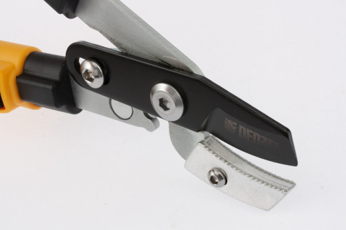 Набор: Сучкорез телескопический 22-29” и секатор прямого реза Denzel по ценам производителя в Москве с доставкой по всей России