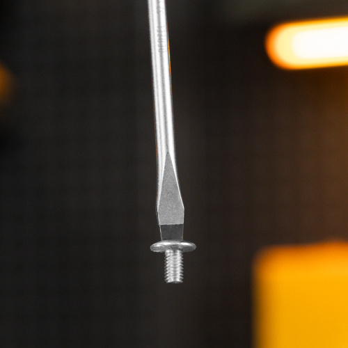 Отвертка, SL6x150 мм, S2, 3к рукоятка Denzel по ценам производителя в Москве с доставкой по всей России