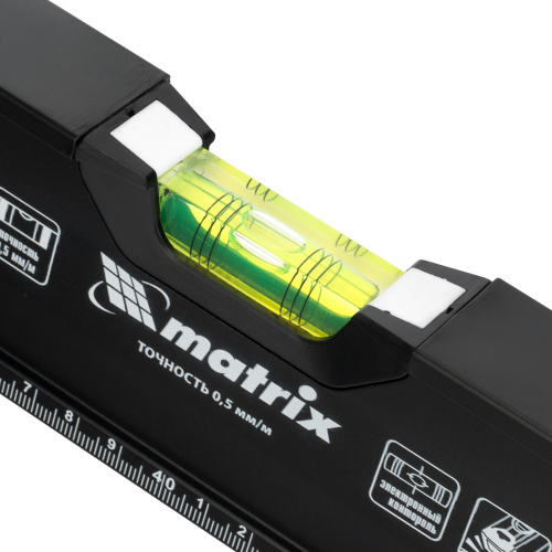 Уровень алюминиевый, усиленный, фрезерованный, 3 глазка, двухкомпонентные рукоятки, 800 мм Matrix по ценам производителя в Москве с доставкой по всей России