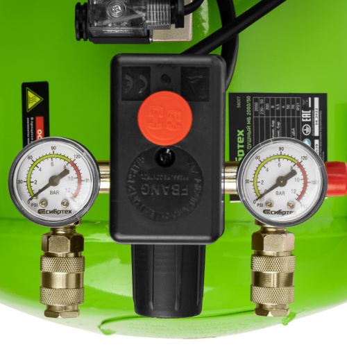 Компрессор безмаслянный малошумный МБ 2000/50, 2000 Вт, 50л, 300 л/мин Сибртех по ценам производителя в Москве с доставкой по всей России