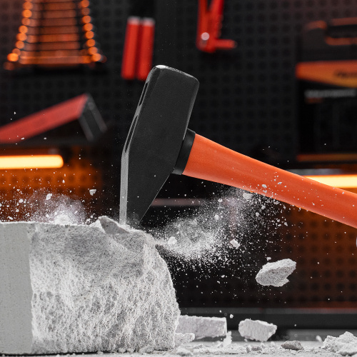 Молоток слесарный, 1500 г, фибергласовая обрезиненная рукоятка Sparta по ценам производителя в Москве с доставкой по всей России