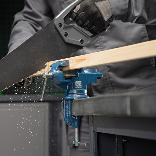 Тиски слесарные, настольные, поворотные, ширина рабочих губок 50 мм, наковальня Сибртех по ценам производителя в Москве с доставкой по всей России