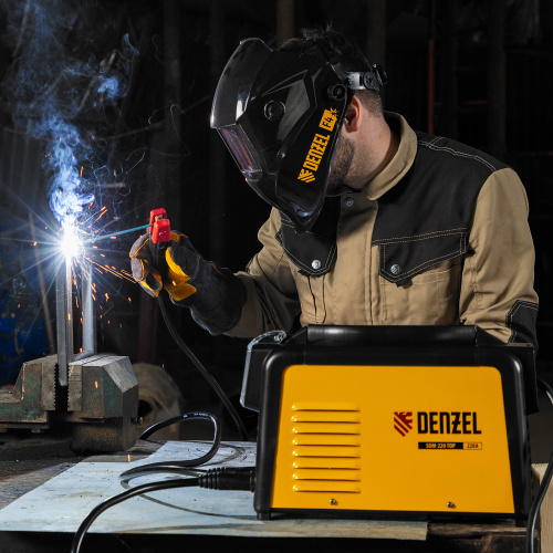 Аппарат инвертор. дуговой сварки SDM-220 Top, 220 А, ПВ 60% кейс Denzel по ценам производителя в Москве с доставкой по всей России